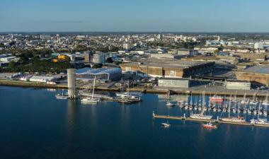 vue hauteur lorient la base cité voile