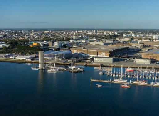 vue hauteur lorient la base cité voile